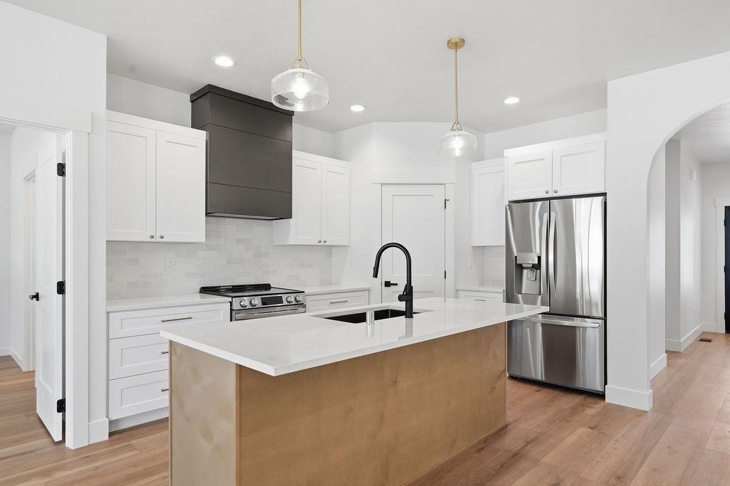 4801 E Fairview Ave - Photo 9
