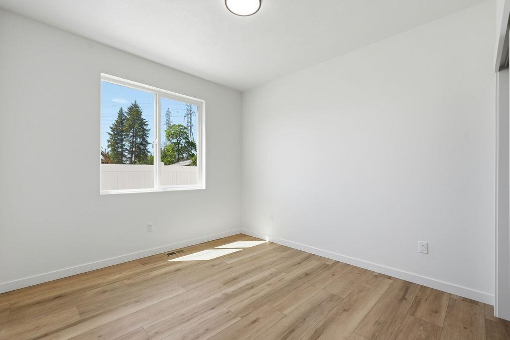 4801 E Fairview Ave - Photo 19