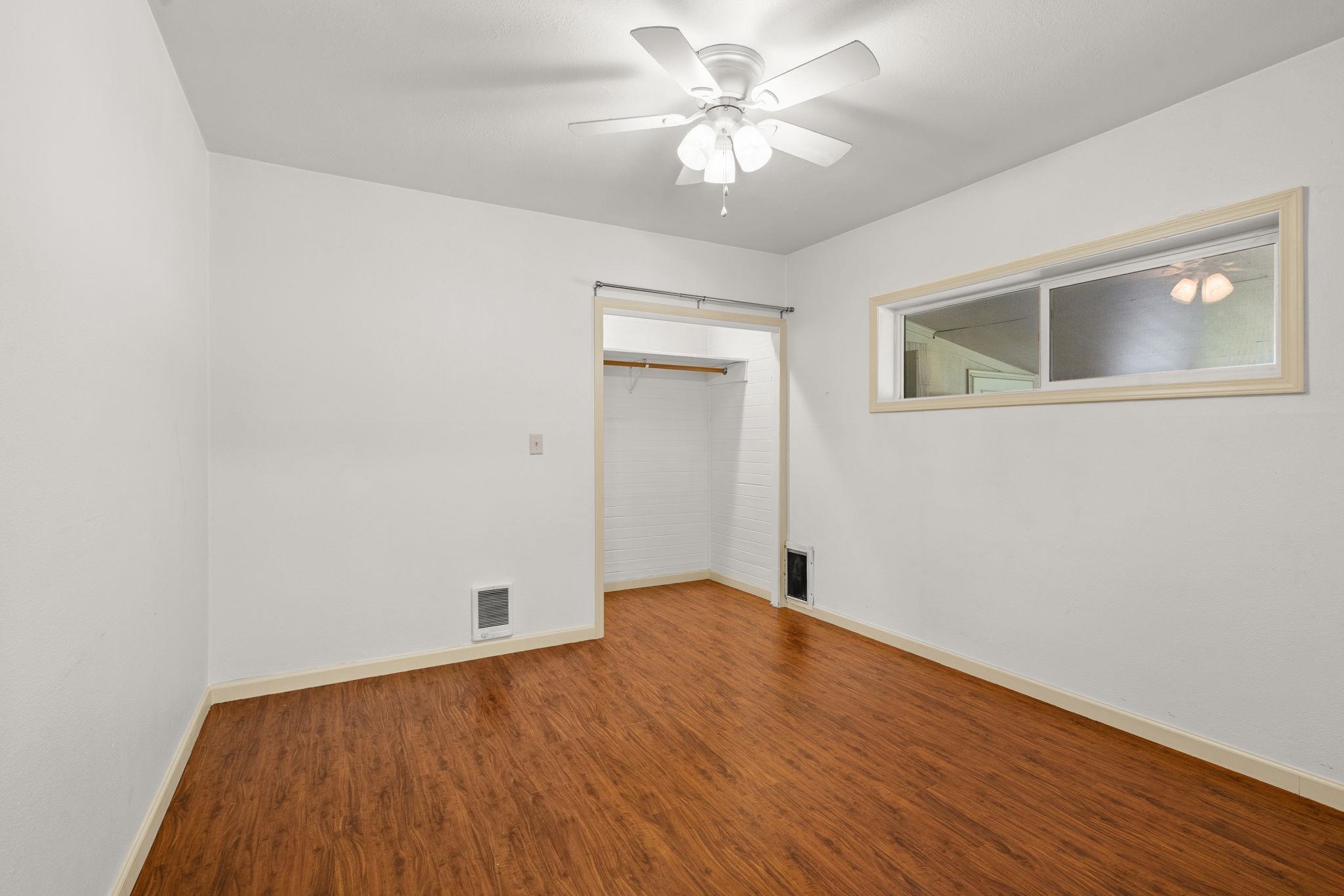 12719 E 8th Ave - Photo 17