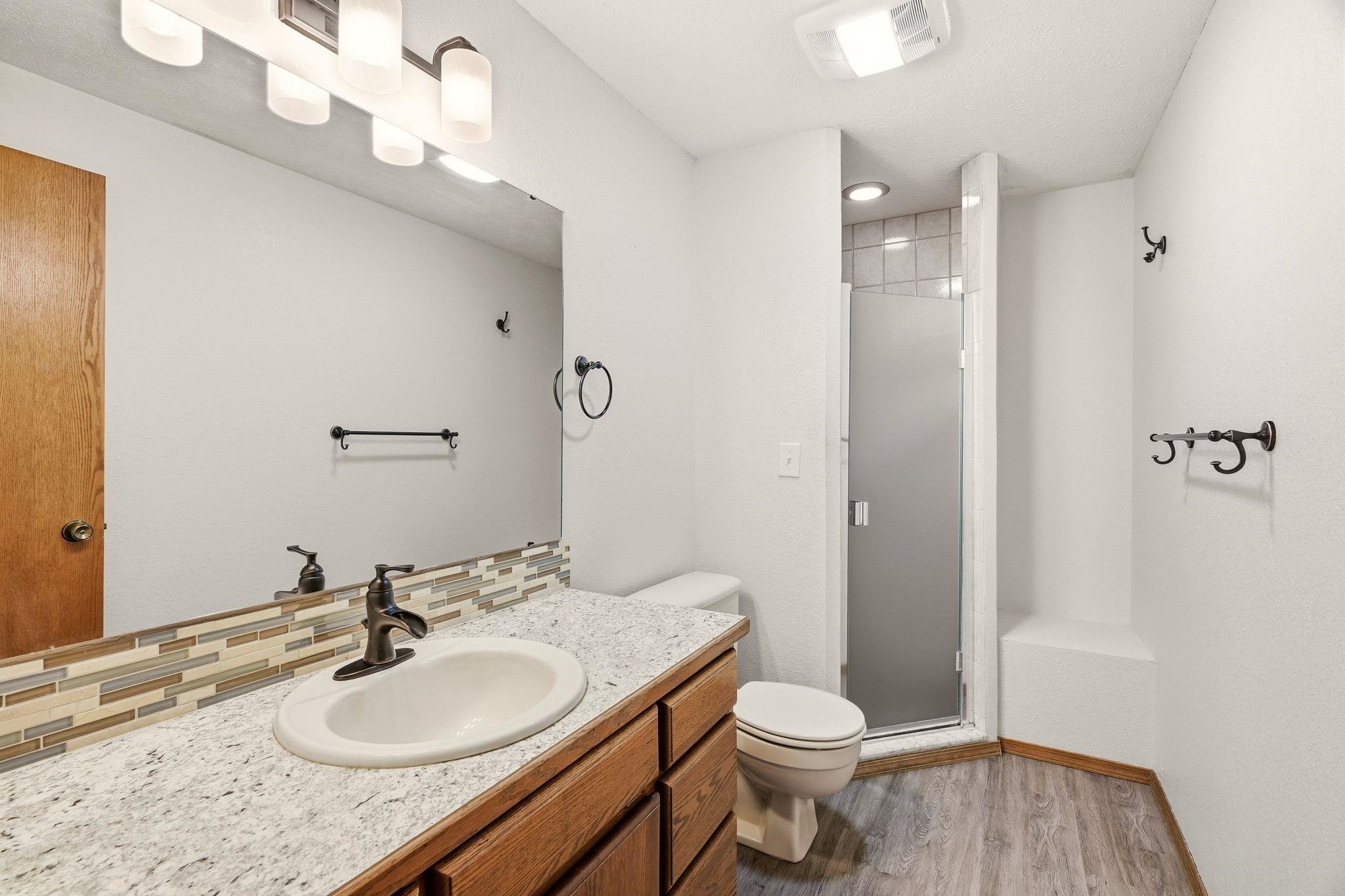 6807 Tomaker Ln - Photo 36