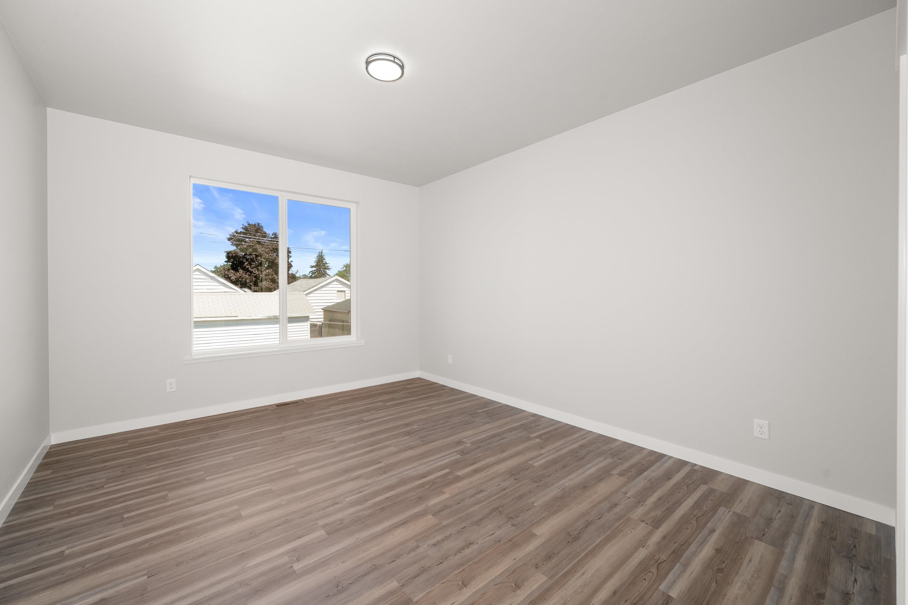 2011 E Longfellow Ave - Photo 18