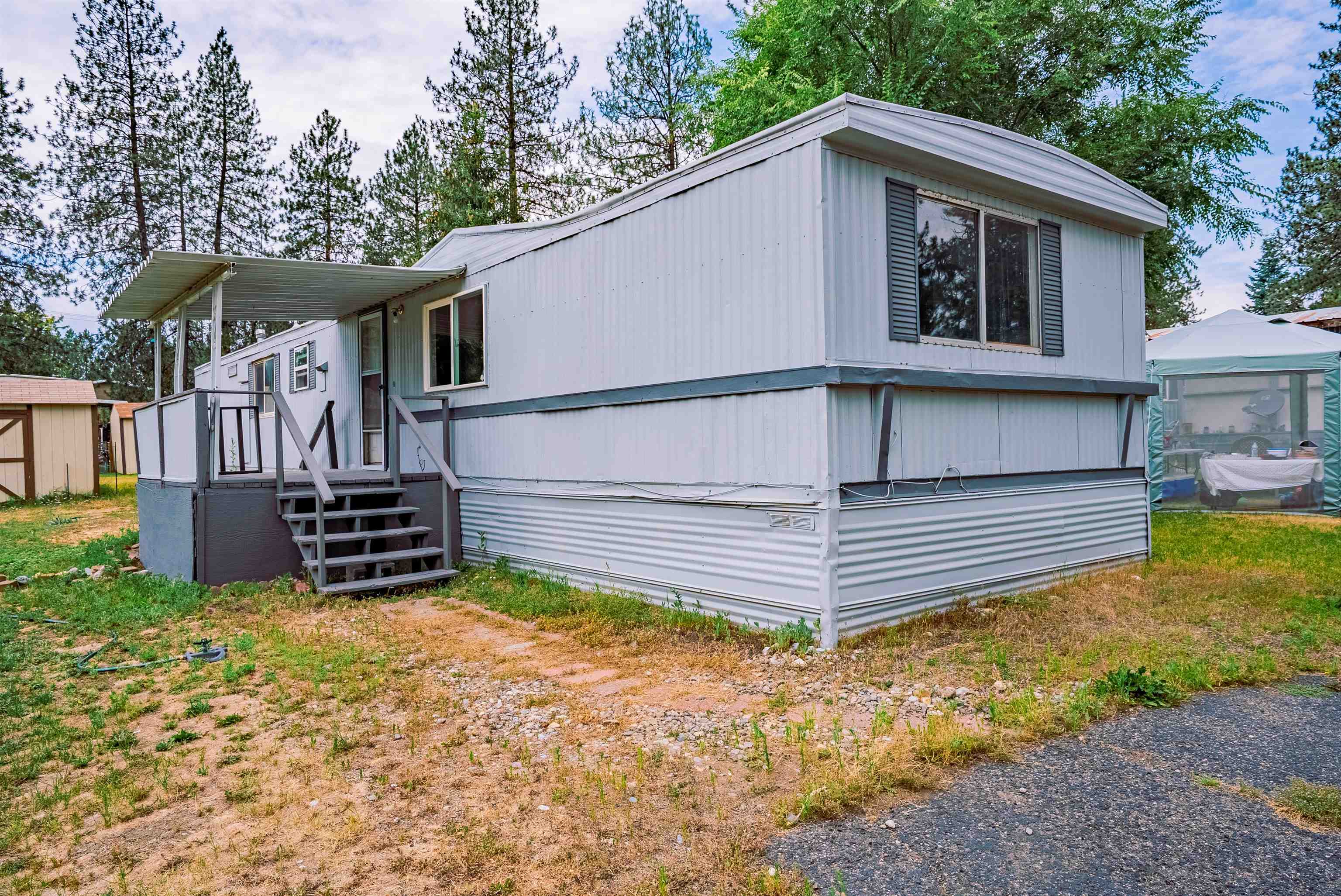 34124 N Newport Hwy - Photo 1