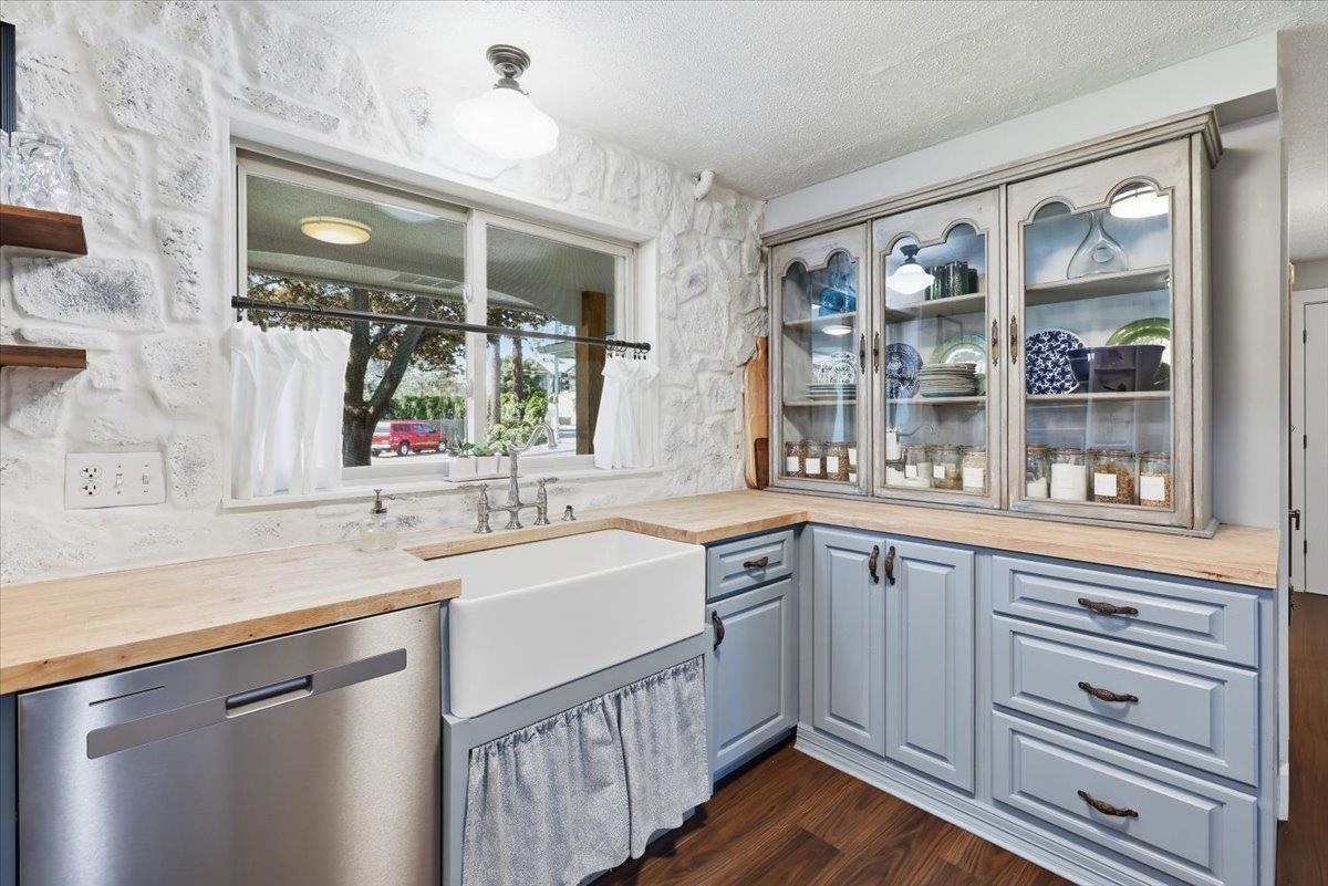 5326 W Shawnee Ave - Photo 16