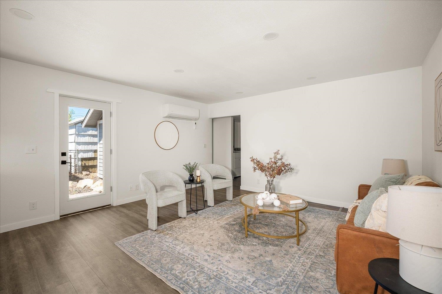 2203 E Glass Ave - Photo 9