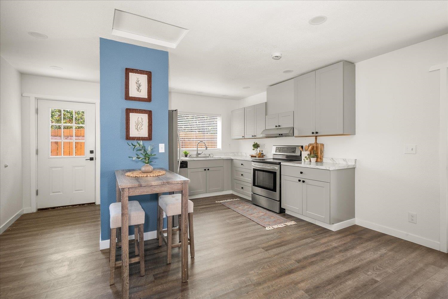 2203 E Glass Ave - Photo 12