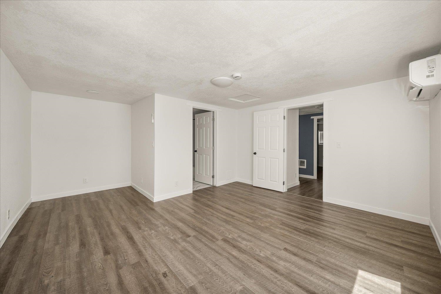 2203 E Glass Ave - Photo 20