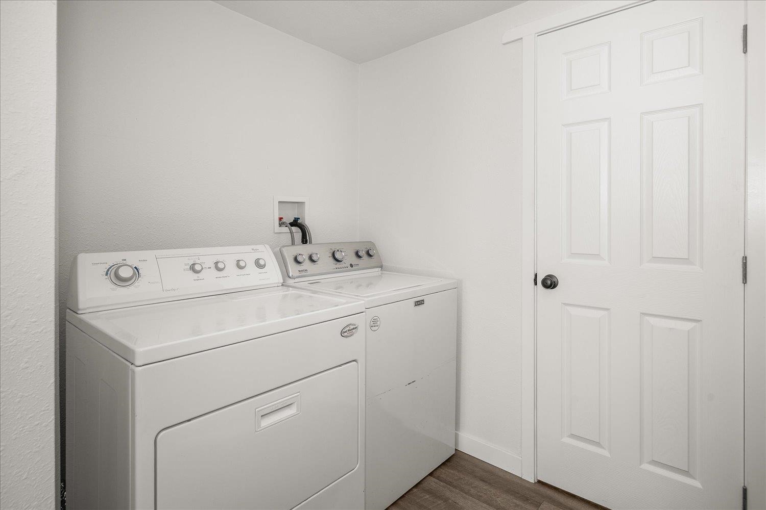 2203 E Glass Ave - Photo 25
