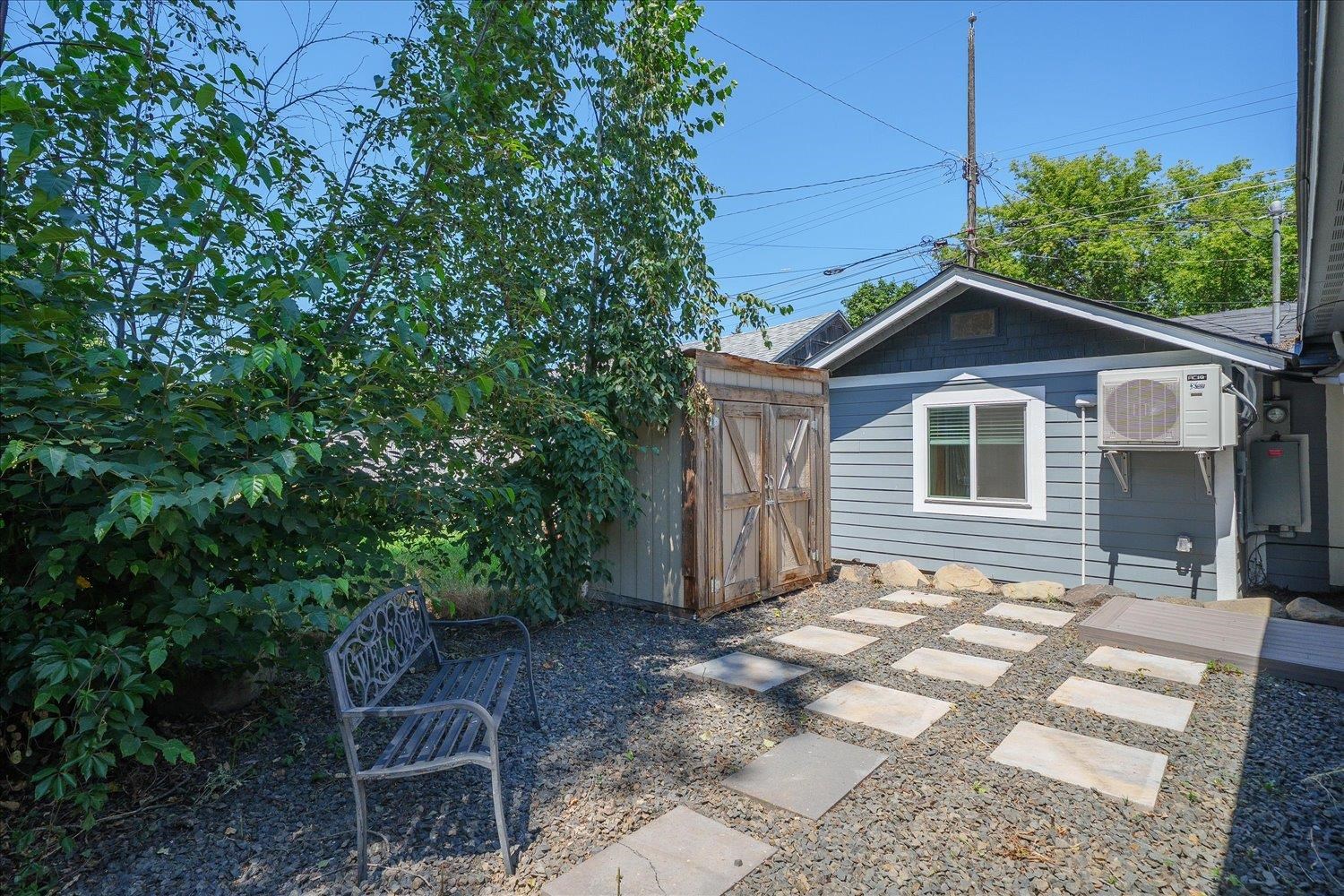 2203 E Glass Ave - Photo 26