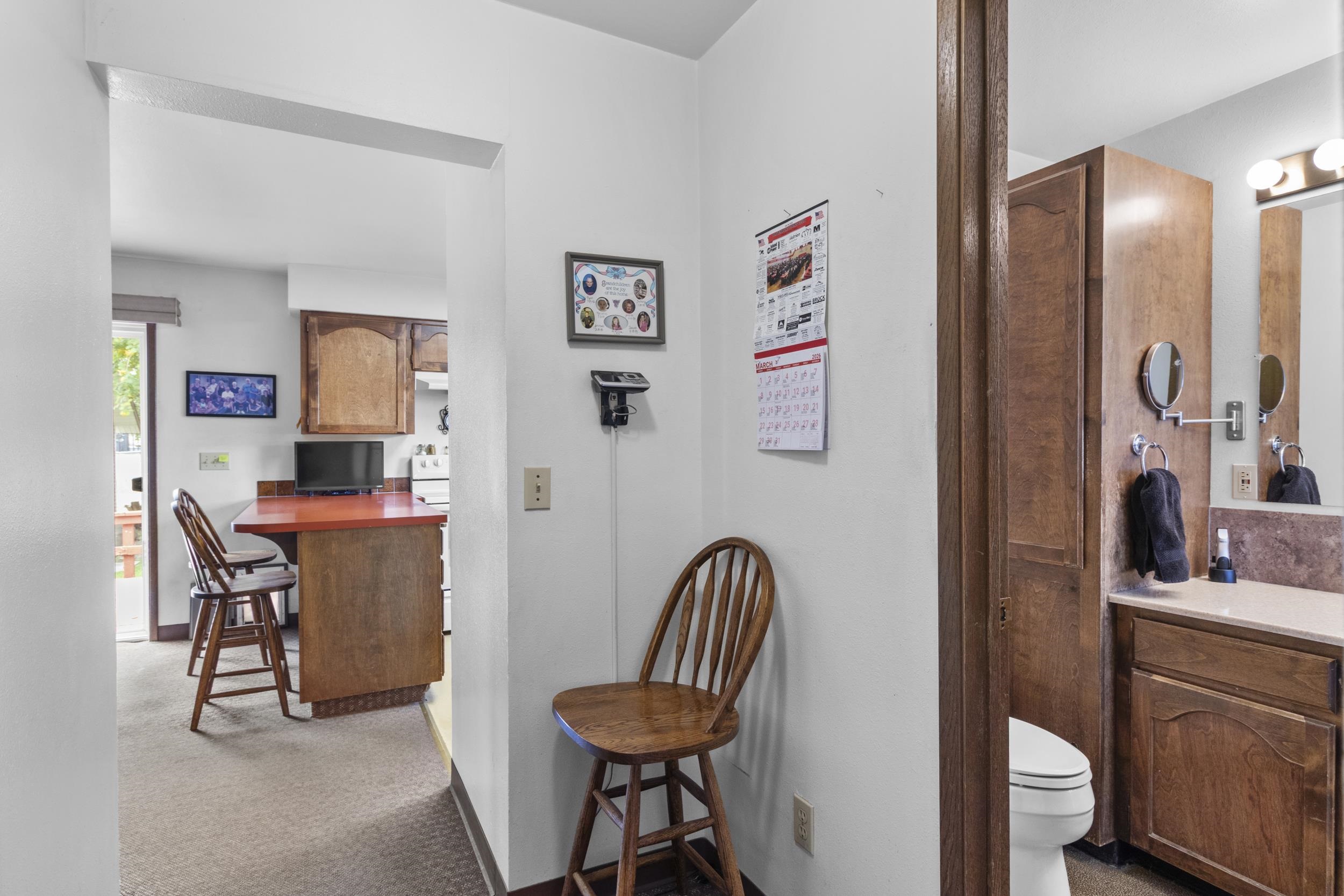 114 Logan St - Photo 35
