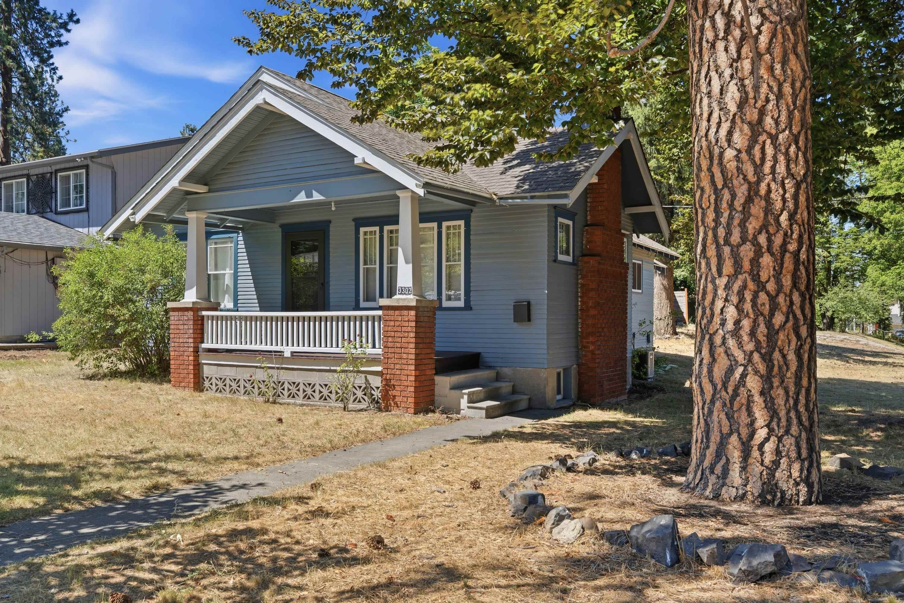 3302 W 8TH Ave - Photo 2
