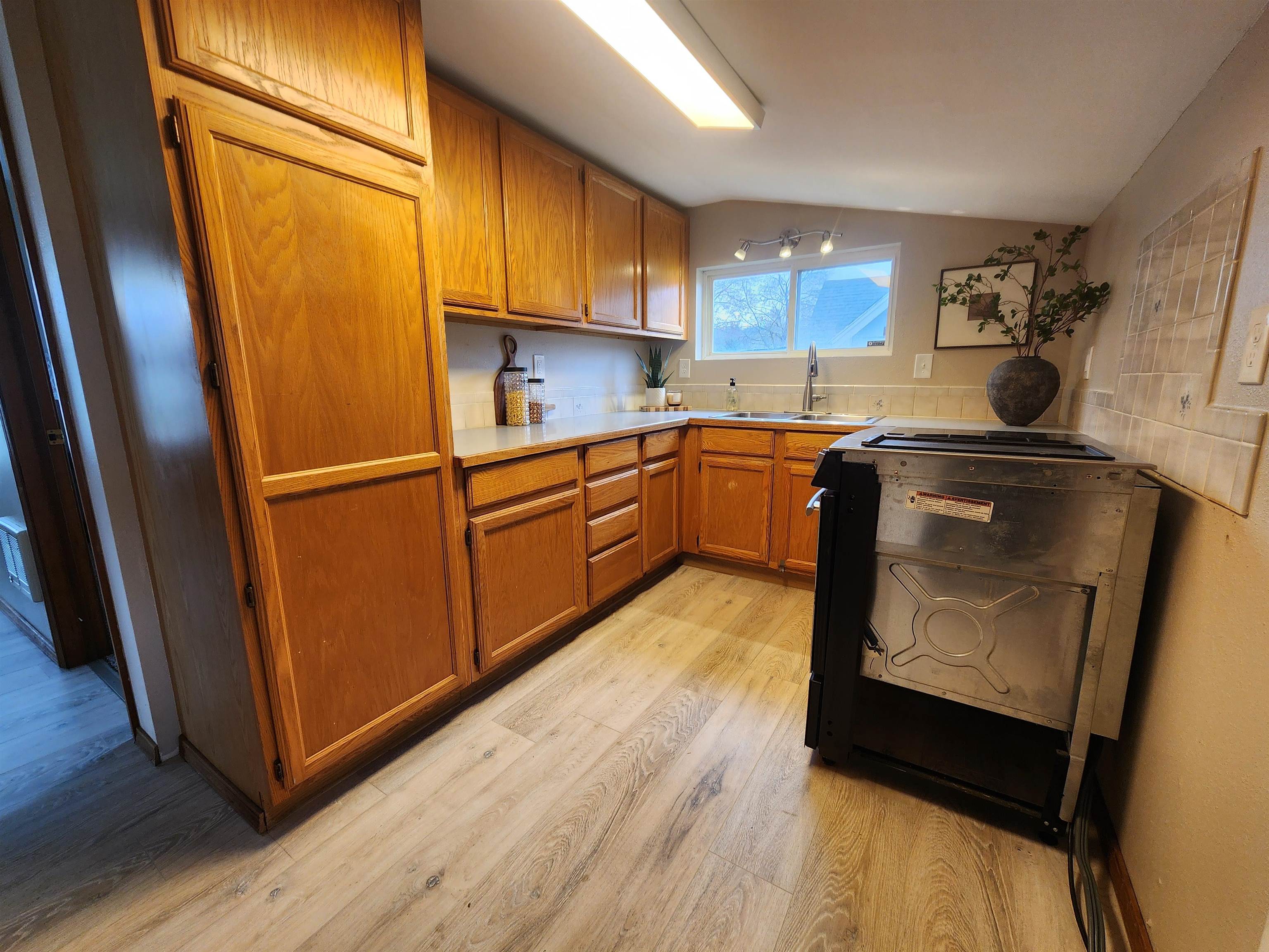 520 S Ferrall St - Photo 13