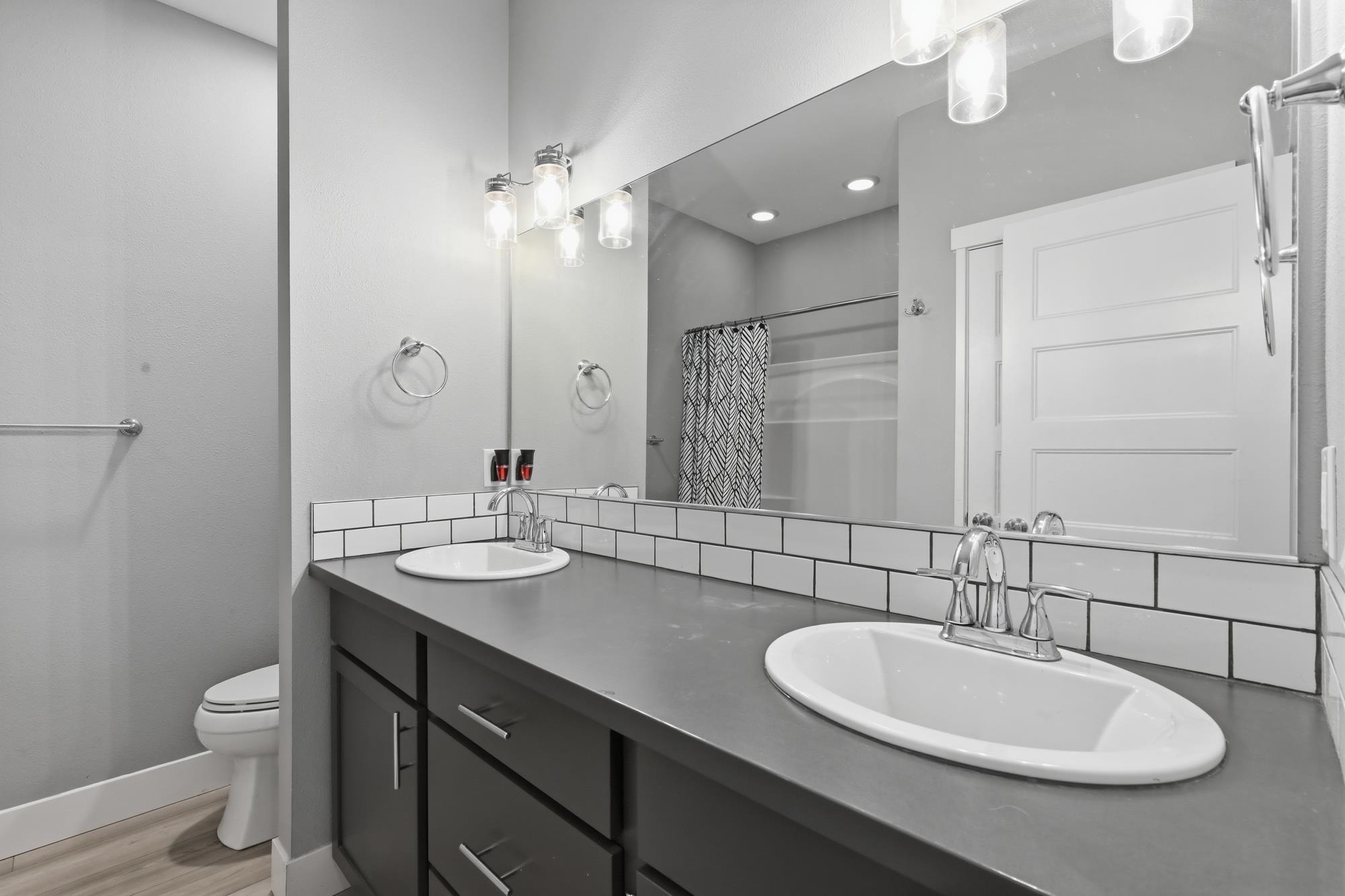 17217 E 17th Ave - Photo 25