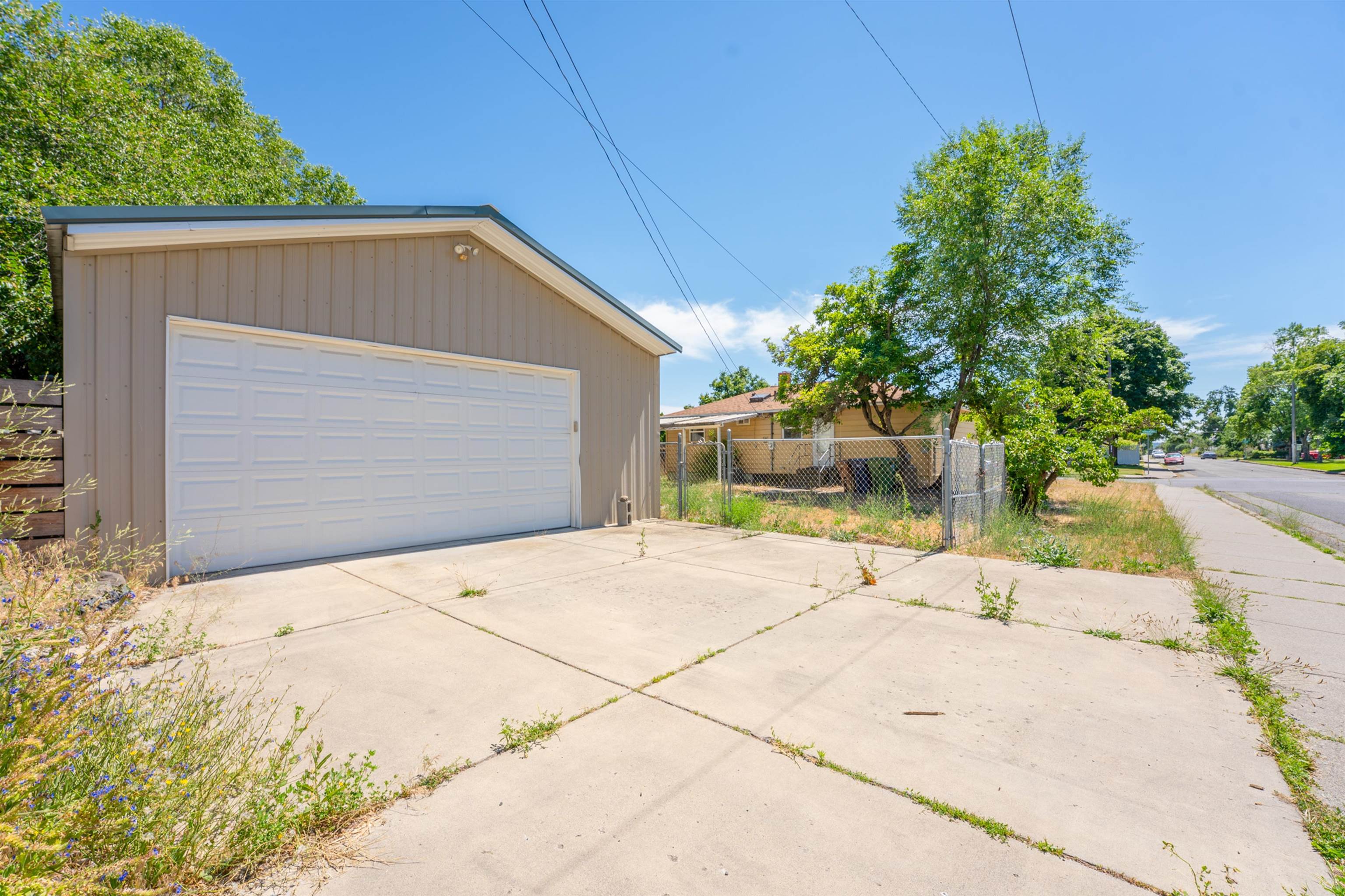 803 E Princeton Ave - Photo 28