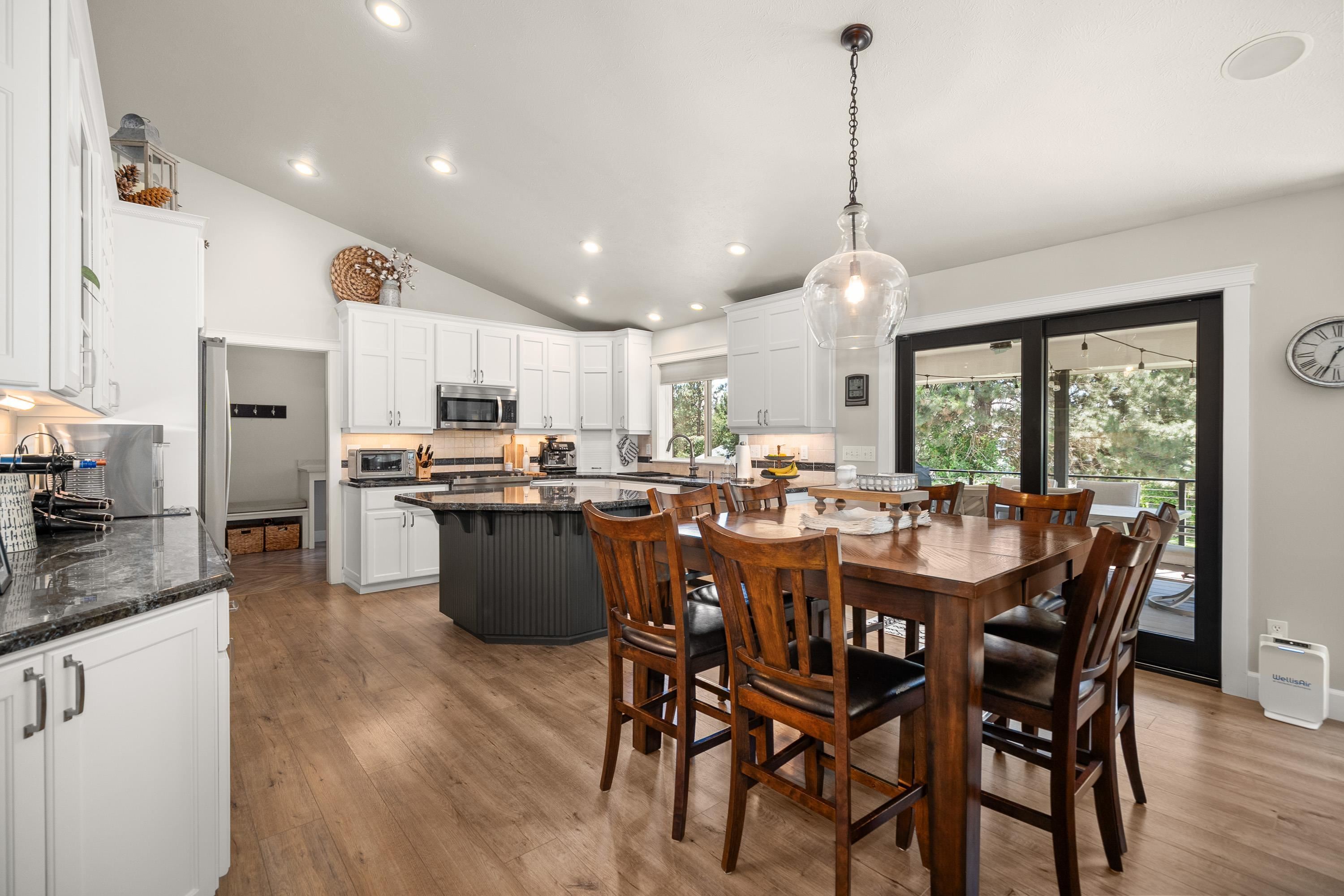 2405 W Stratton Ave - Photo 12