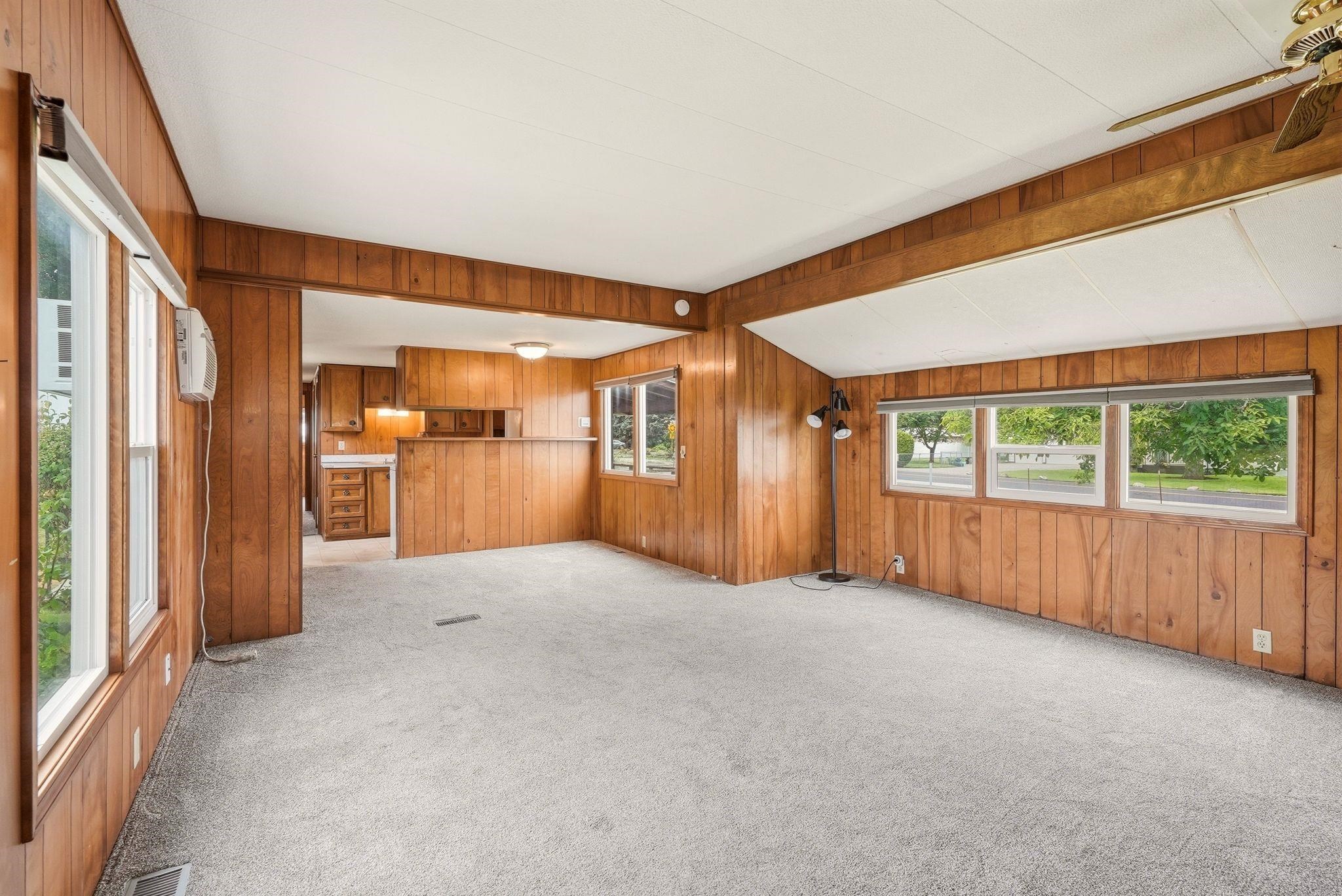 1415 S Bowdish Rd - Photo 8