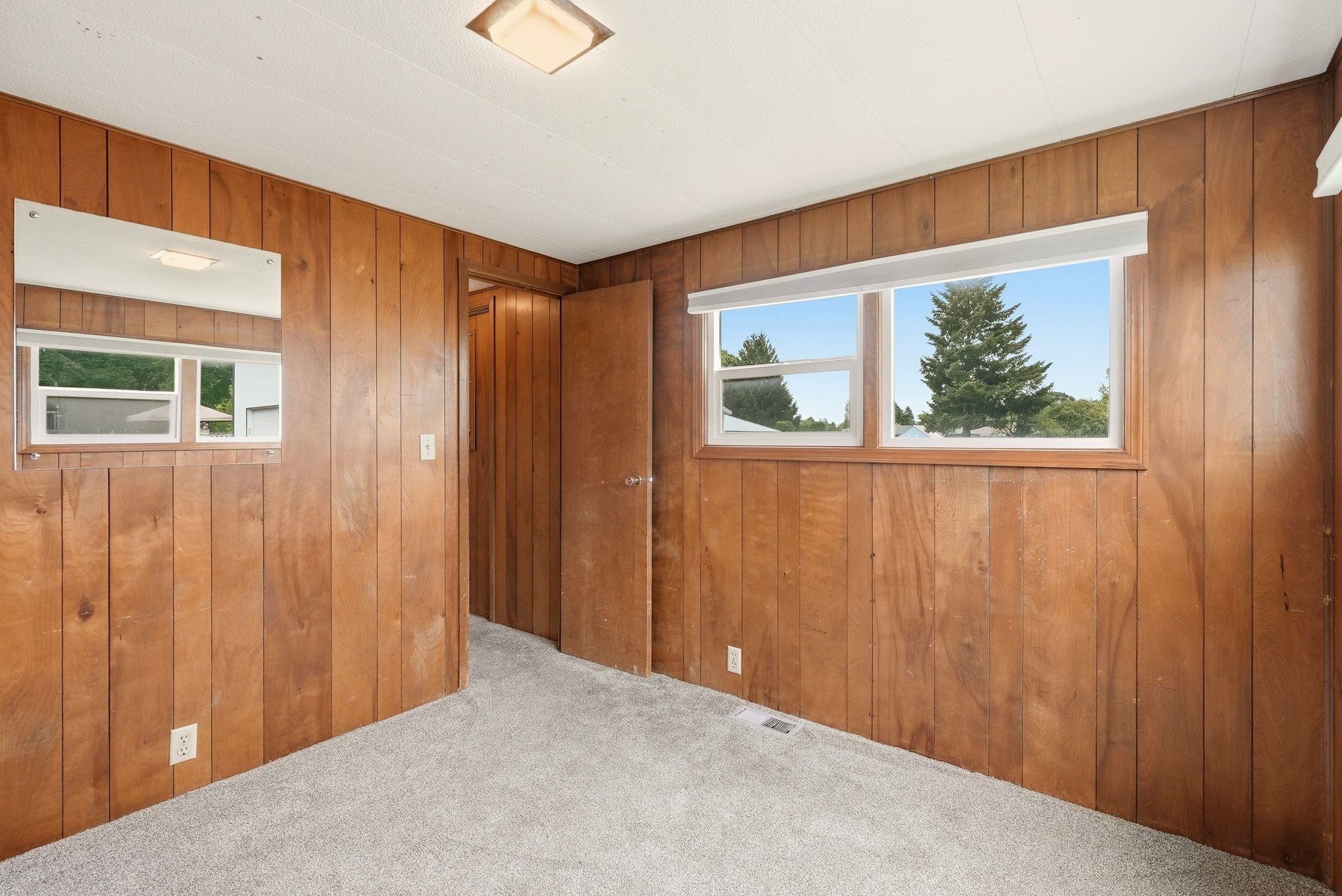 1415 S Bowdish Rd - Photo 14