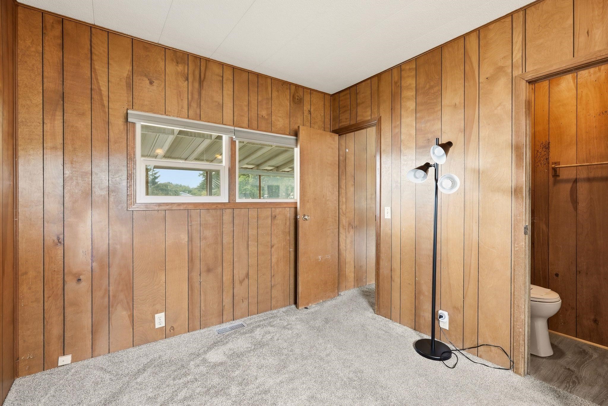 1415 S Bowdish Rd - Photo 16