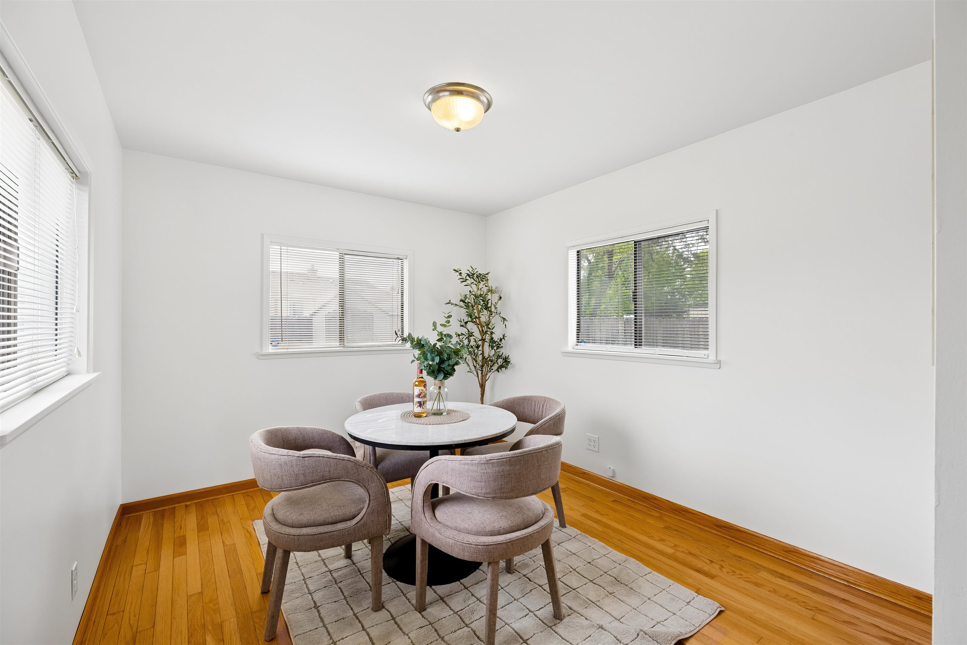 544 E Nebraska Ave - Photo 11