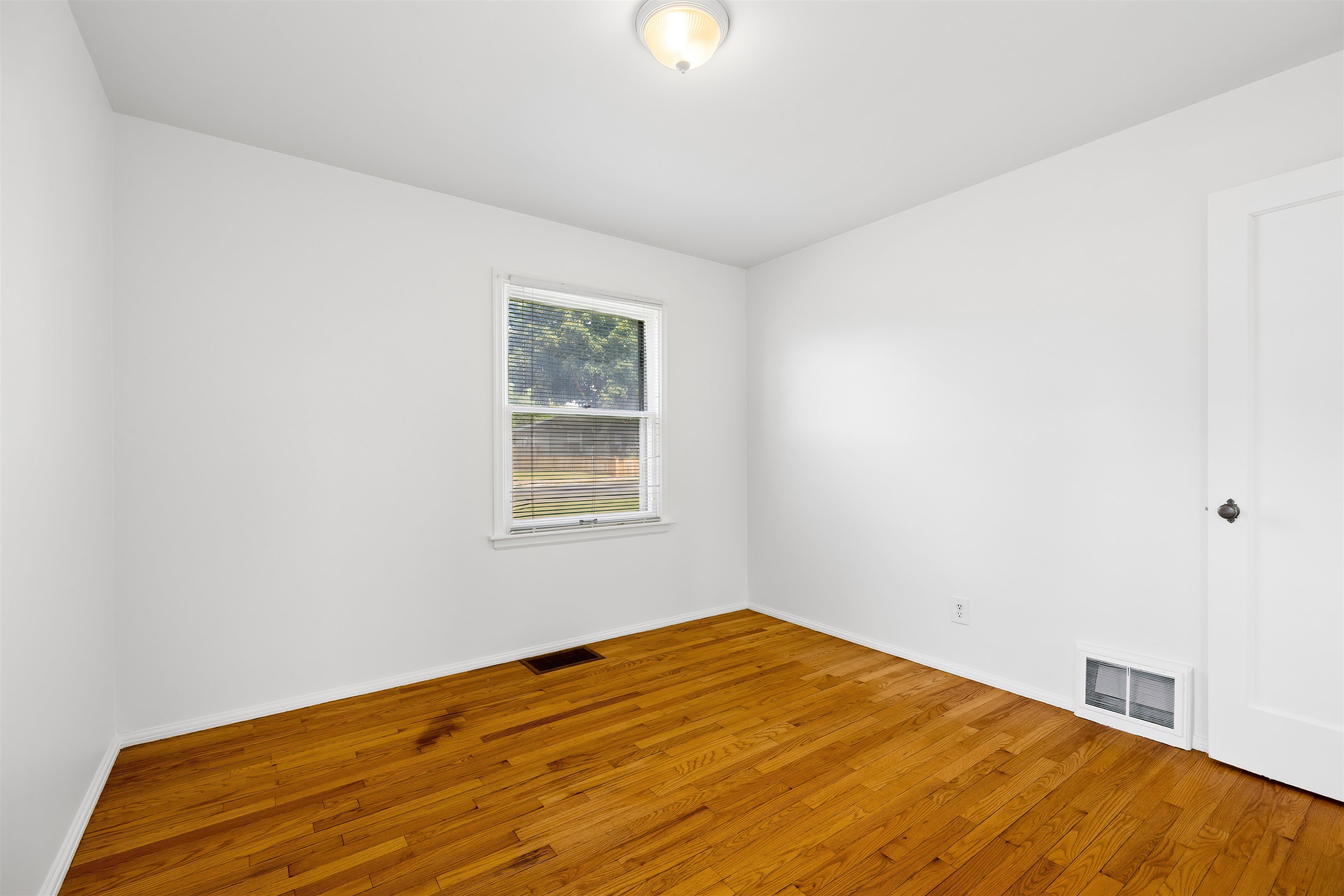 544 E Nebraska Ave - Photo 15