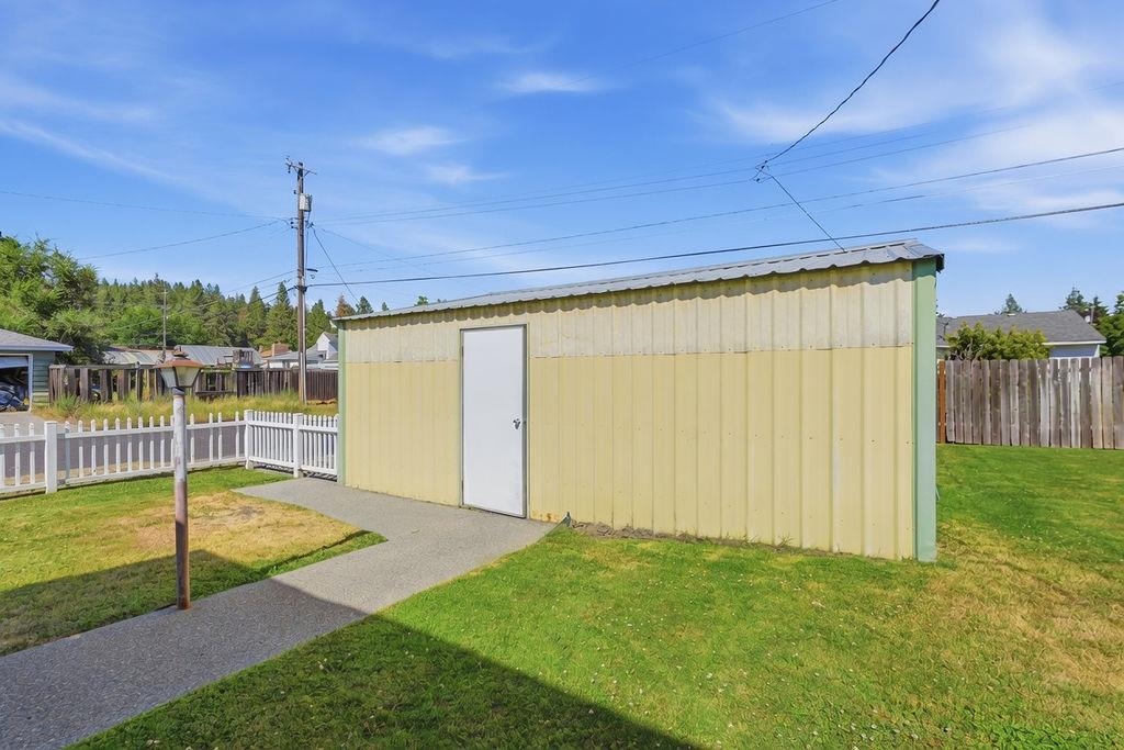 6128 N Belt Ave - Photo 33