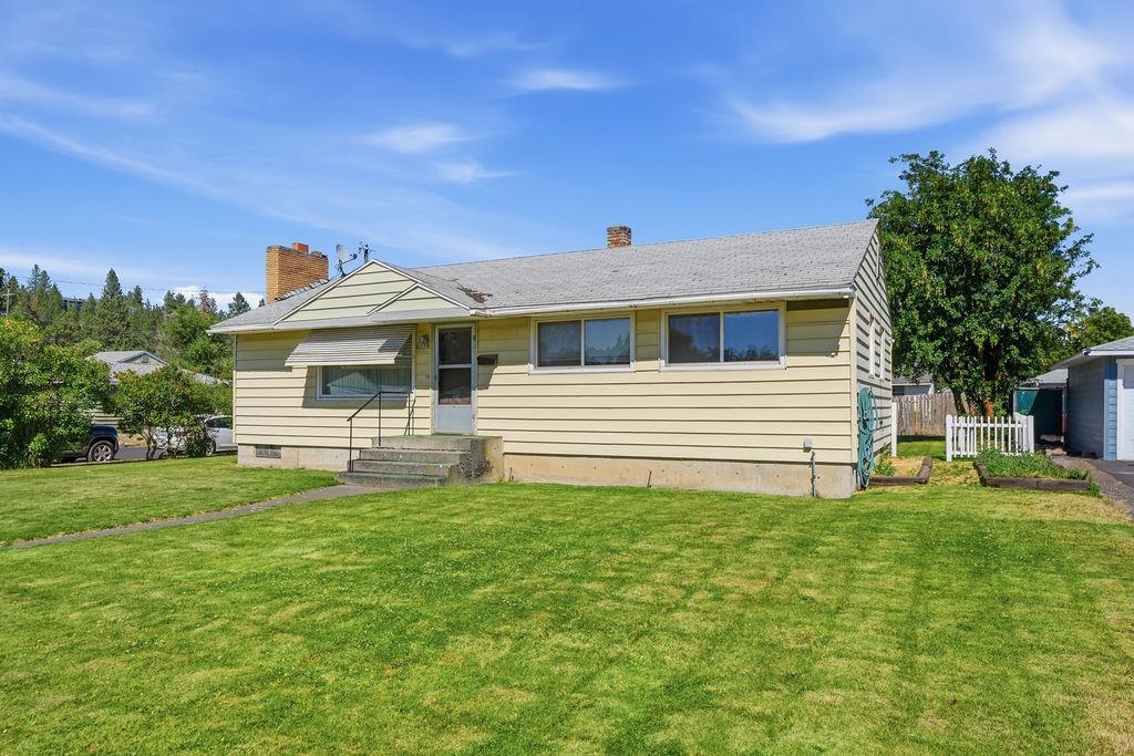 6128 N Belt Ave - Photo 3