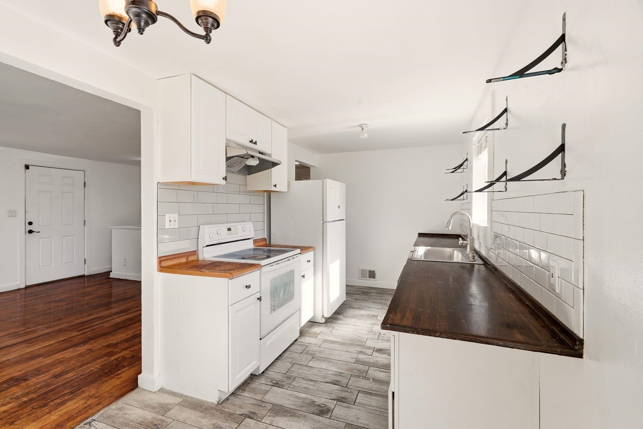4518 N Assembly St - Photo 9
