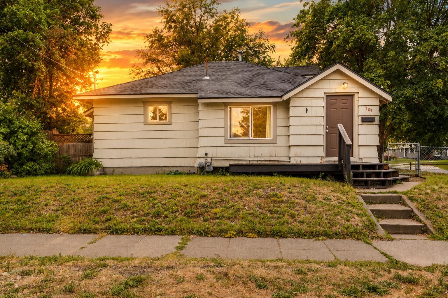 1125 W Dalton Ave - Photo 1
