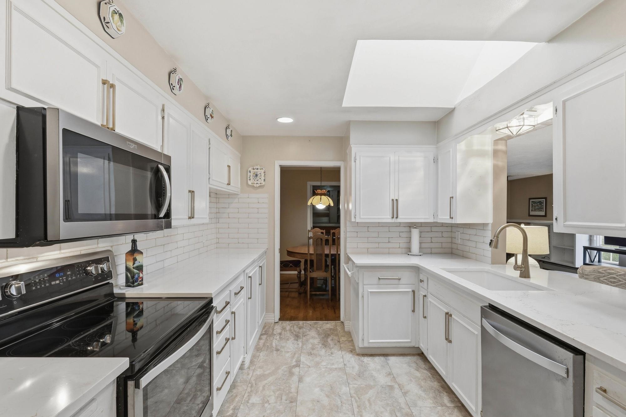 2310 W Wedgewood Ave - Photo 10