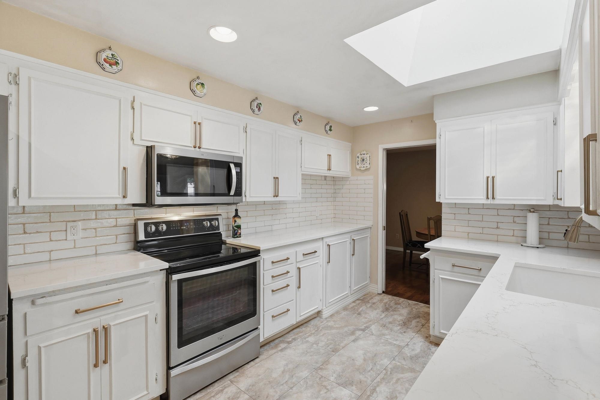2310 W Wedgewood Ave - Photo 11