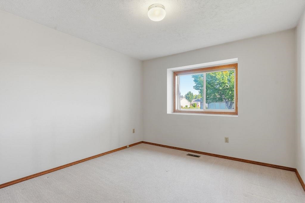 15412 E 19th Ln - Photo 22