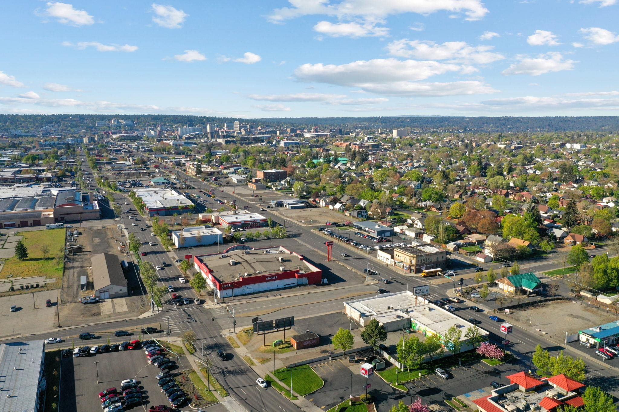 2716 N Division St - Photo 7