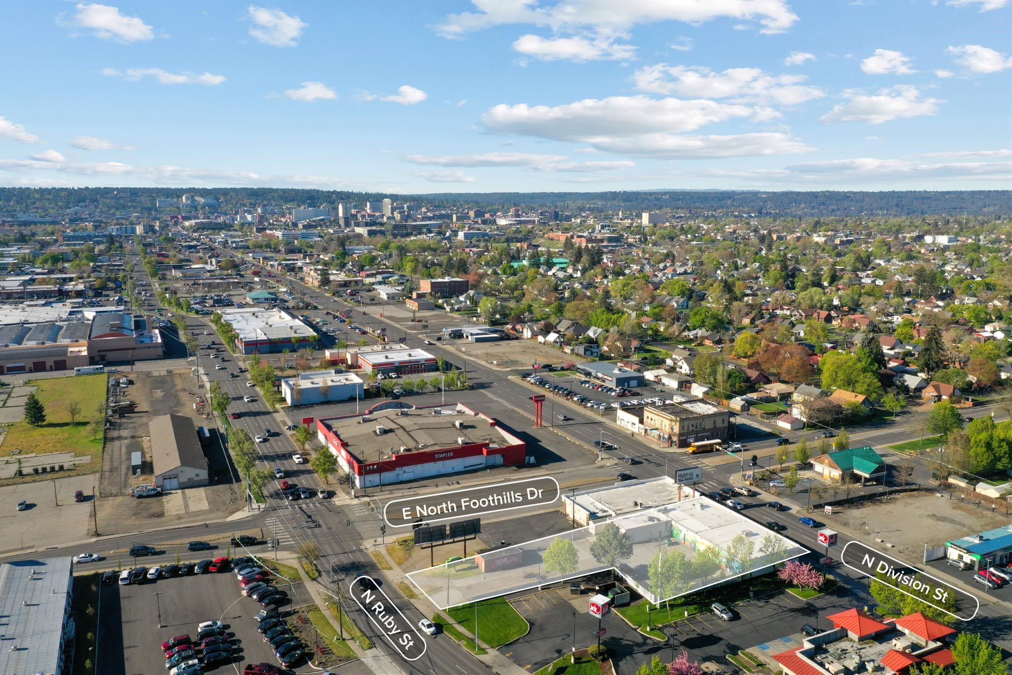 2716 N Division St - Photo 8