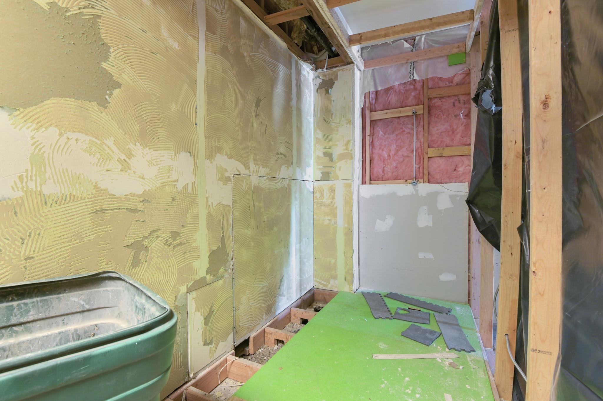 2716 N Division St - Photo 32