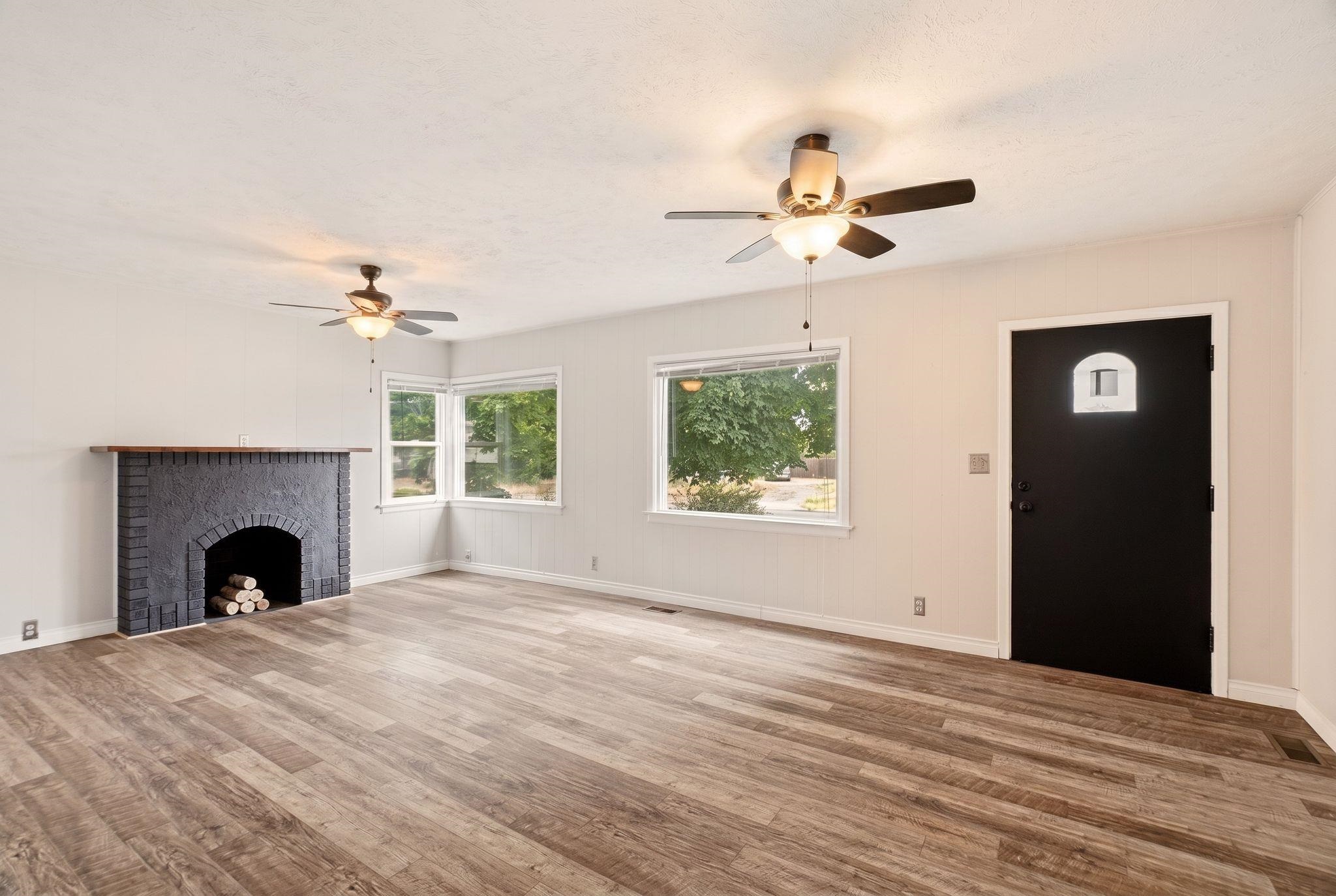 3428 E 29th Ave - Photo 5