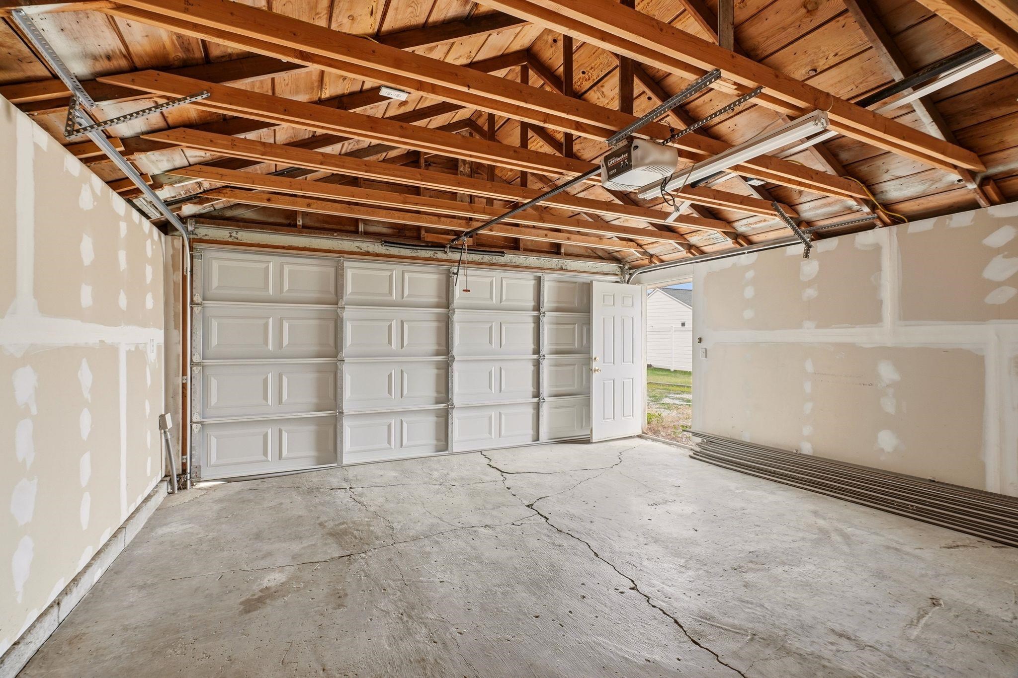 3428 E 29th Ave - Photo 30