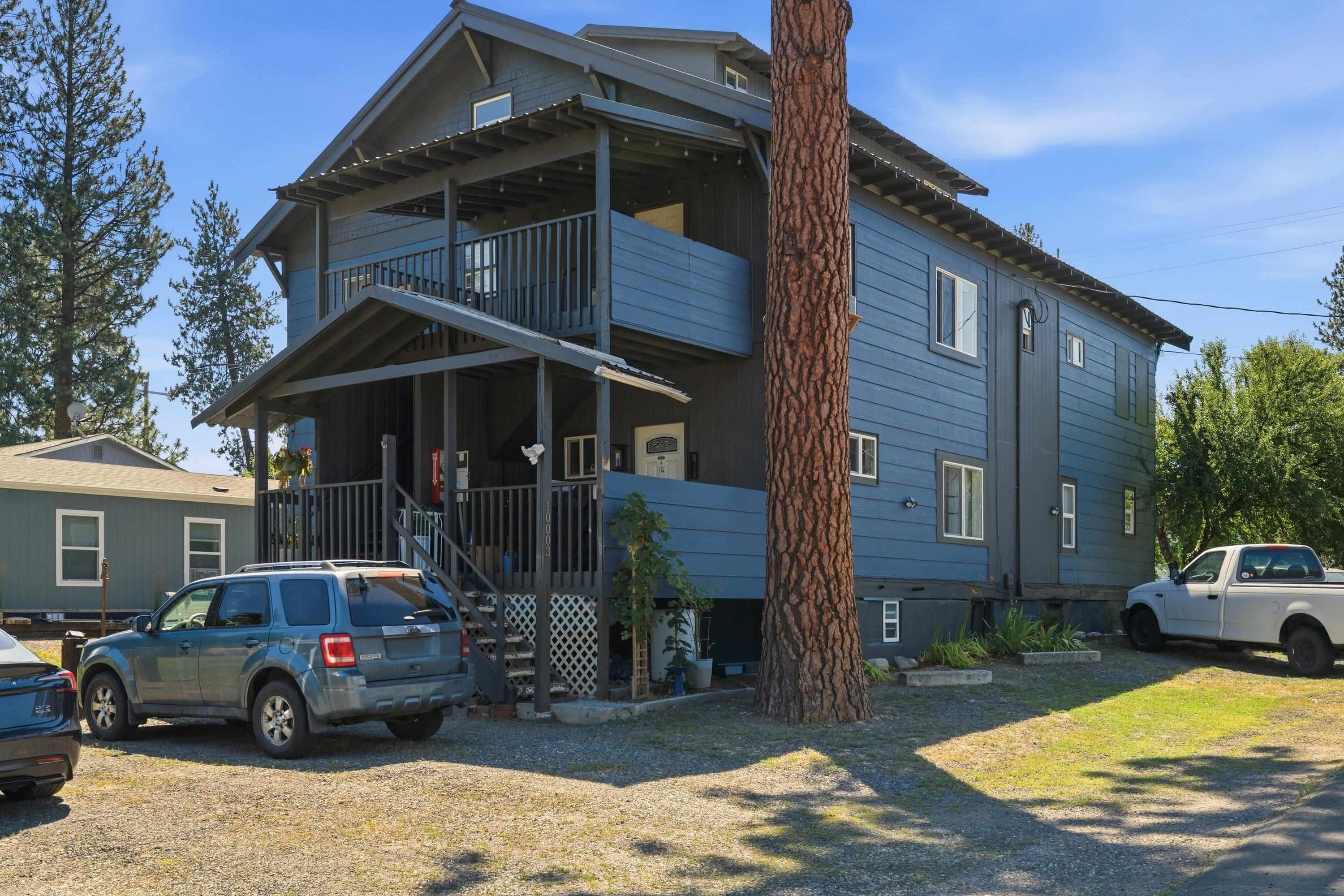 10003 E 9th Ave - Photo 2