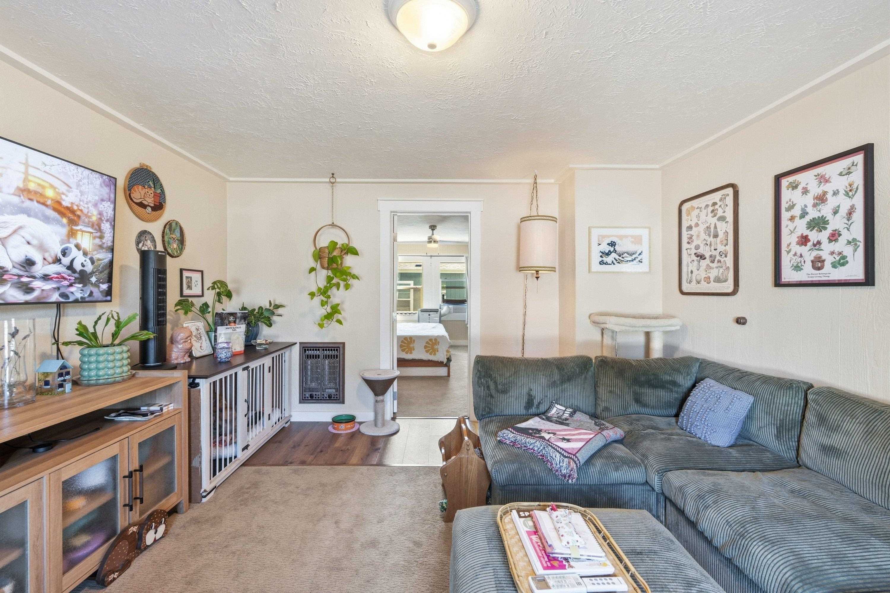 10003 E 9th Ave - Photo 12