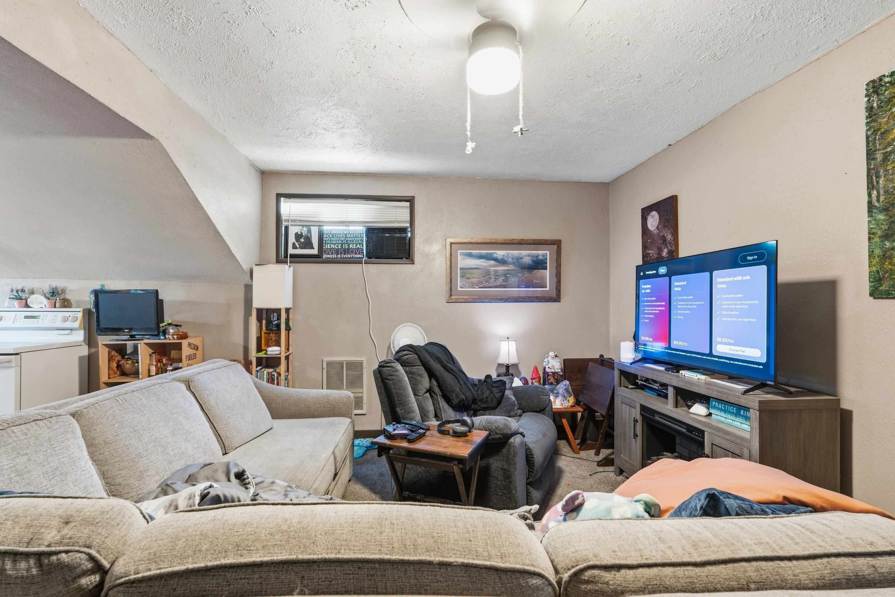 10003 E 9th Ave - Photo 41