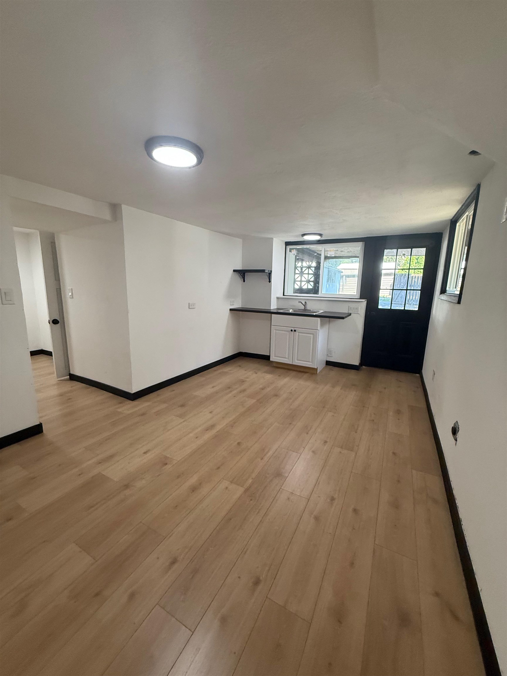 3415 S Grand Blvd - Photo 9