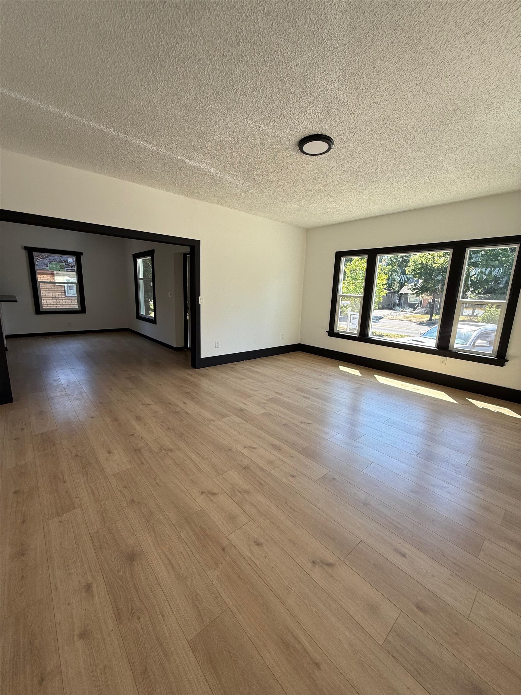 3415 S Grand Blvd - Photo 19