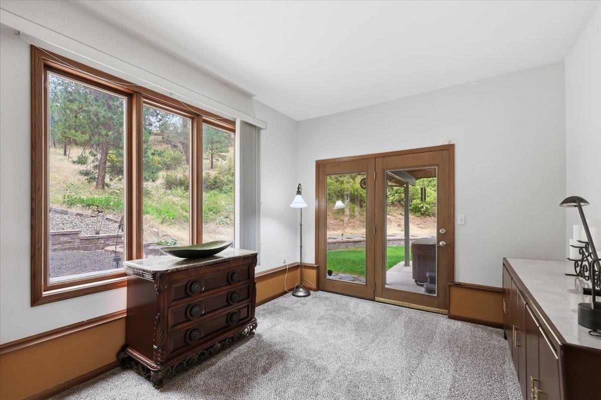 5719 S Cree Dr - Photo 11