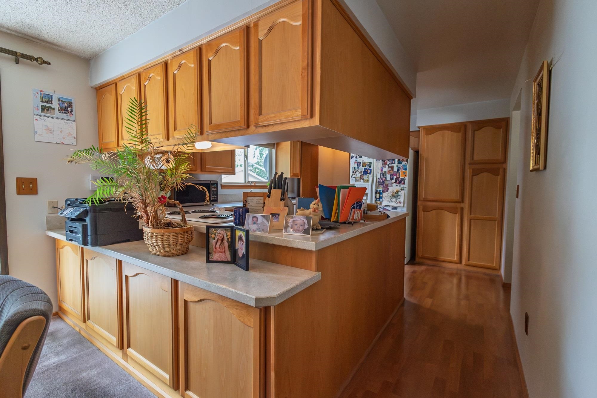13104 E 28th Ave - Photo 6