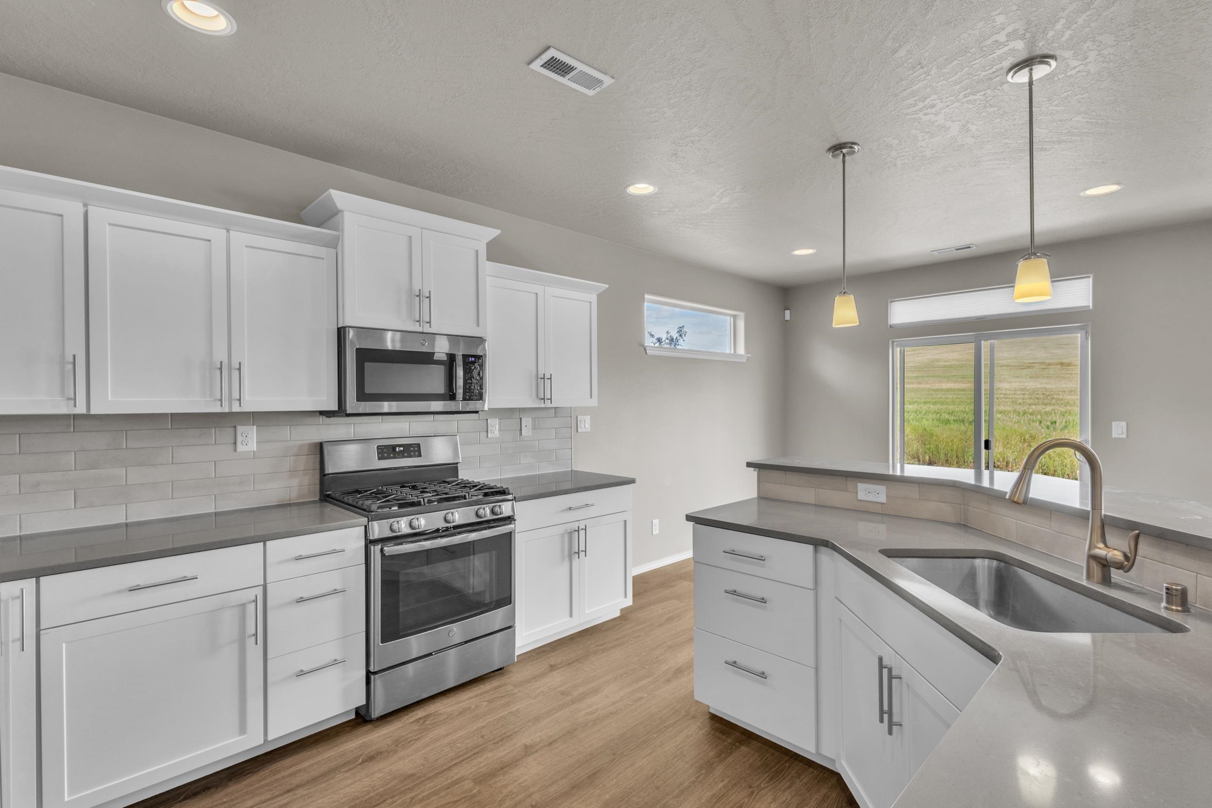 713 Condor Dr - Photo 10