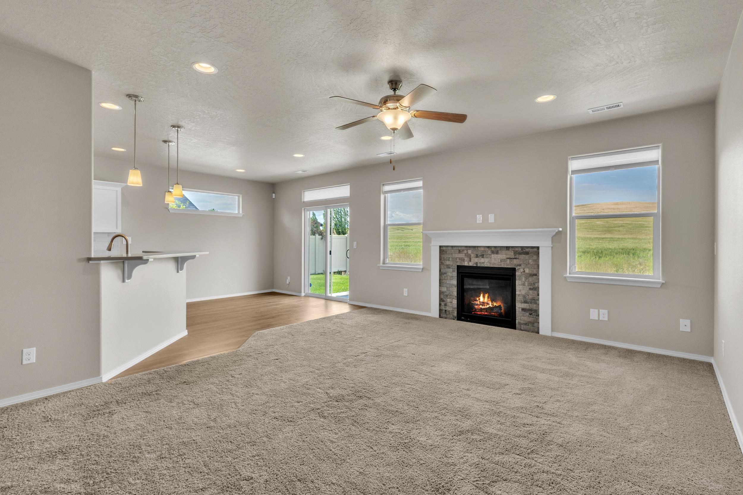 713 Condor Dr - Photo 6