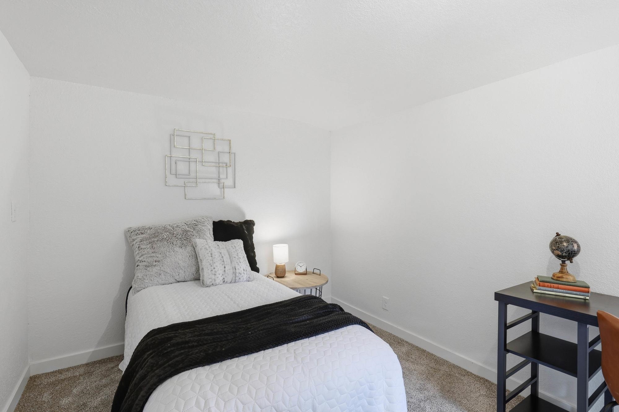 2614 E Diamond Ave - Photo 17