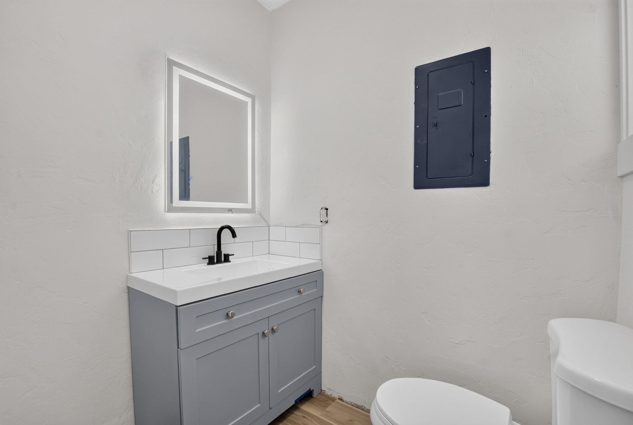 2428 W College Ave - Photo 12
