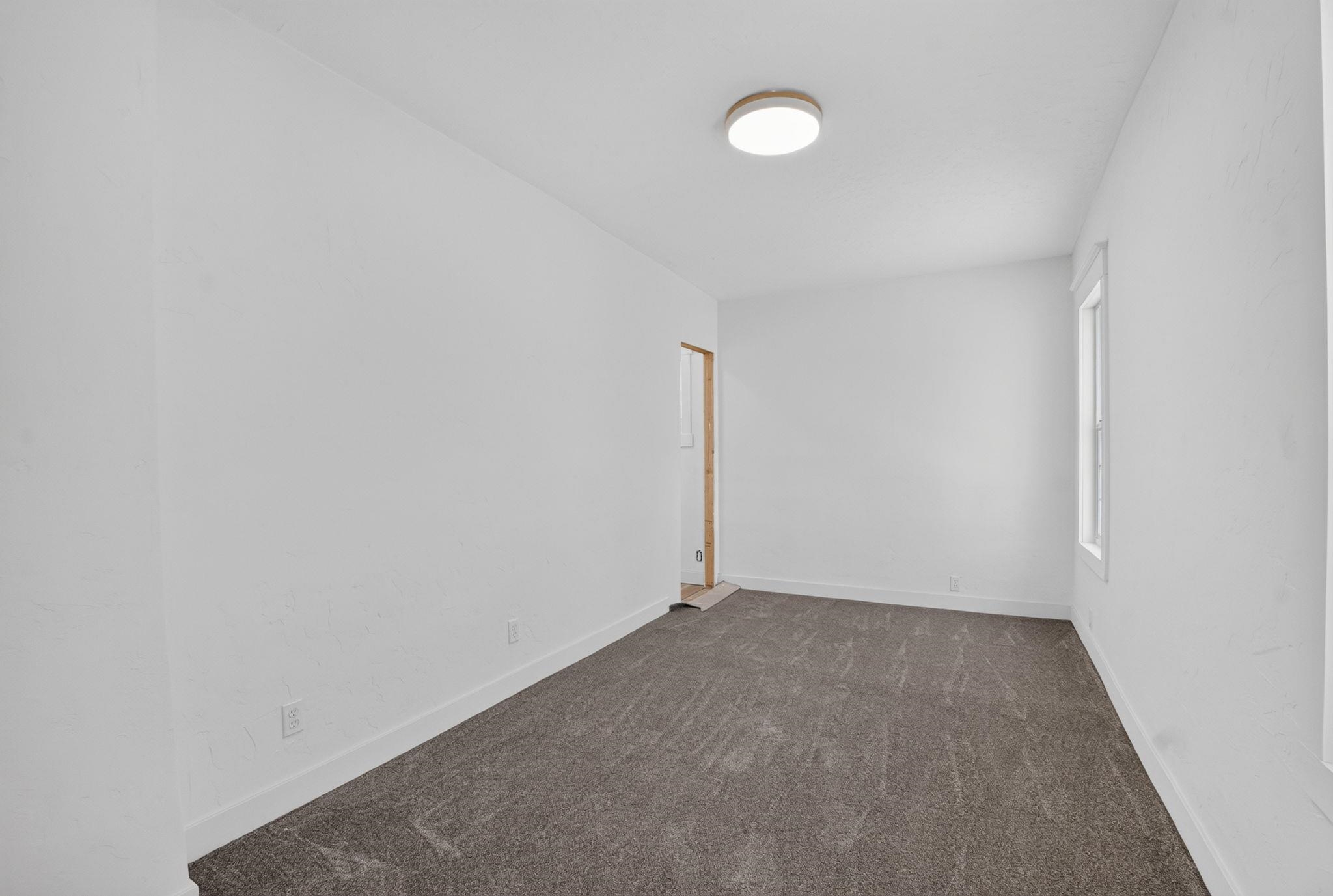 2428 W College Ave - Photo 15