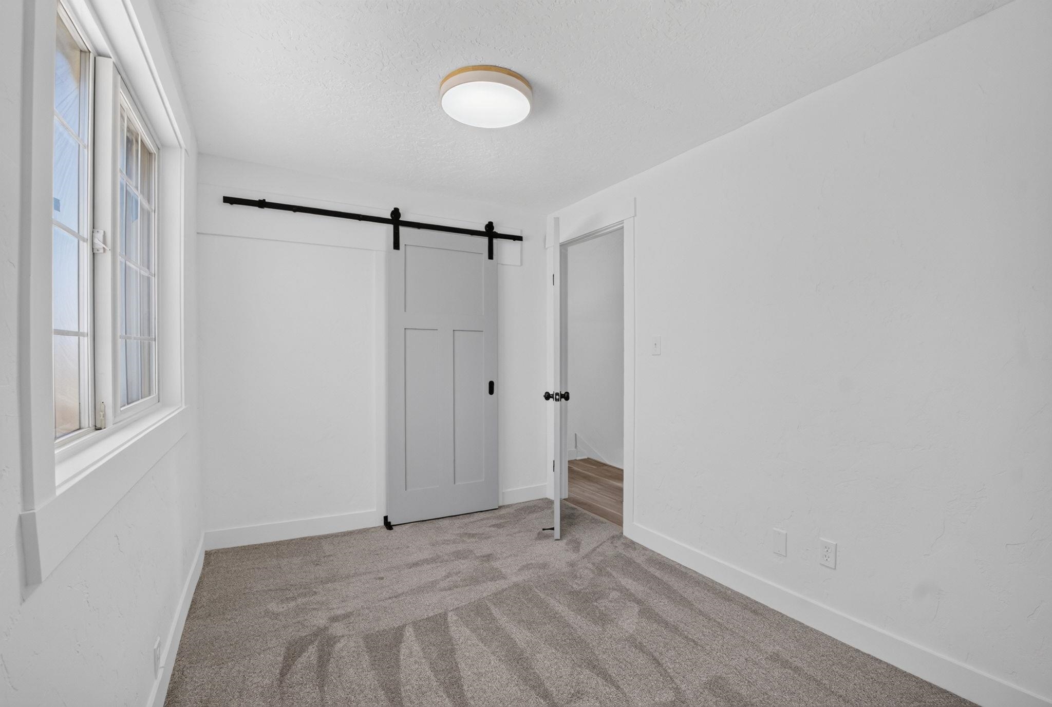 2428 W College Ave - Photo 17