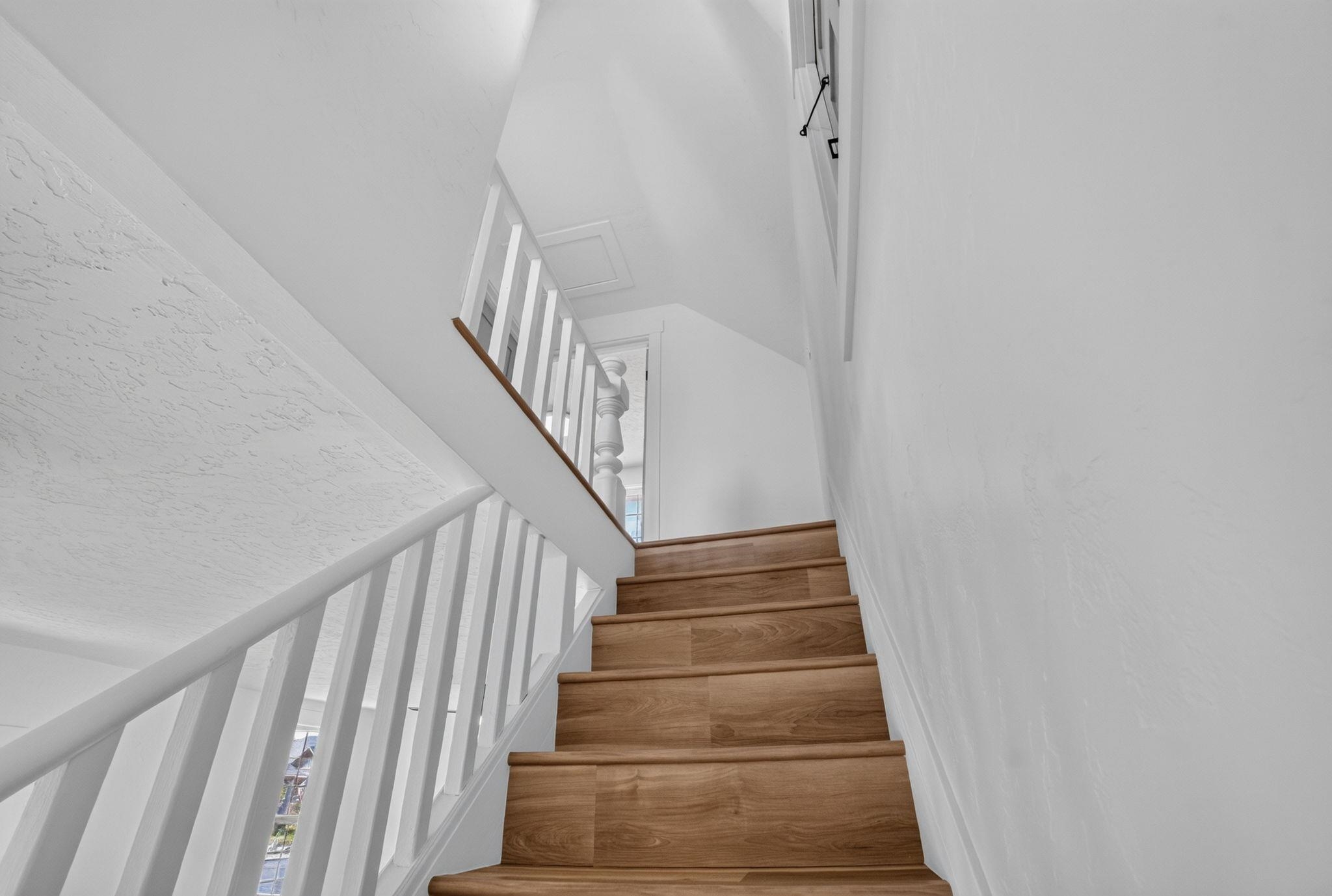 2428 W College Ave - Photo 25