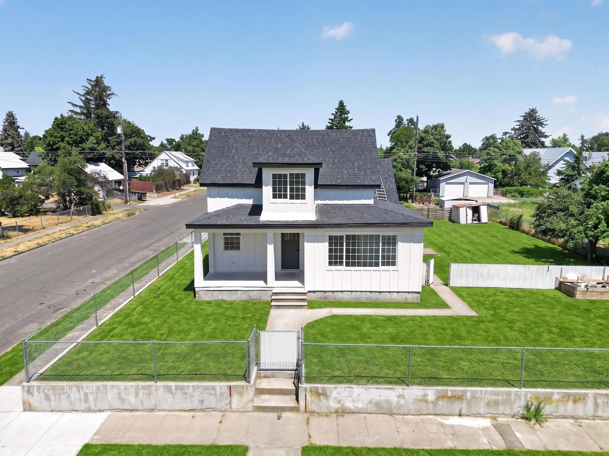 2428 W College Ave - Photo 2